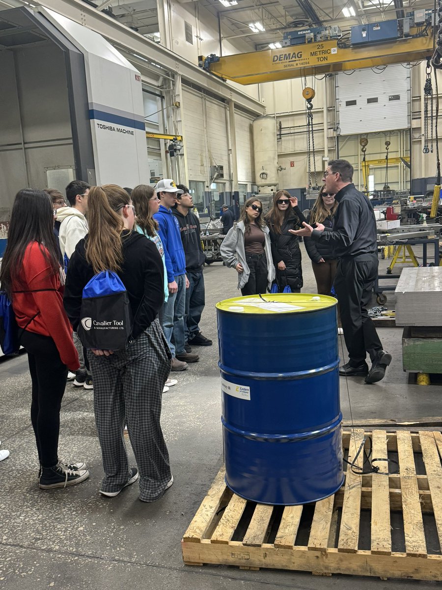 Thank you @CavalierTool for hosting us @WorkforceWE It was a lot of information throughout the tour #industry_tour_day