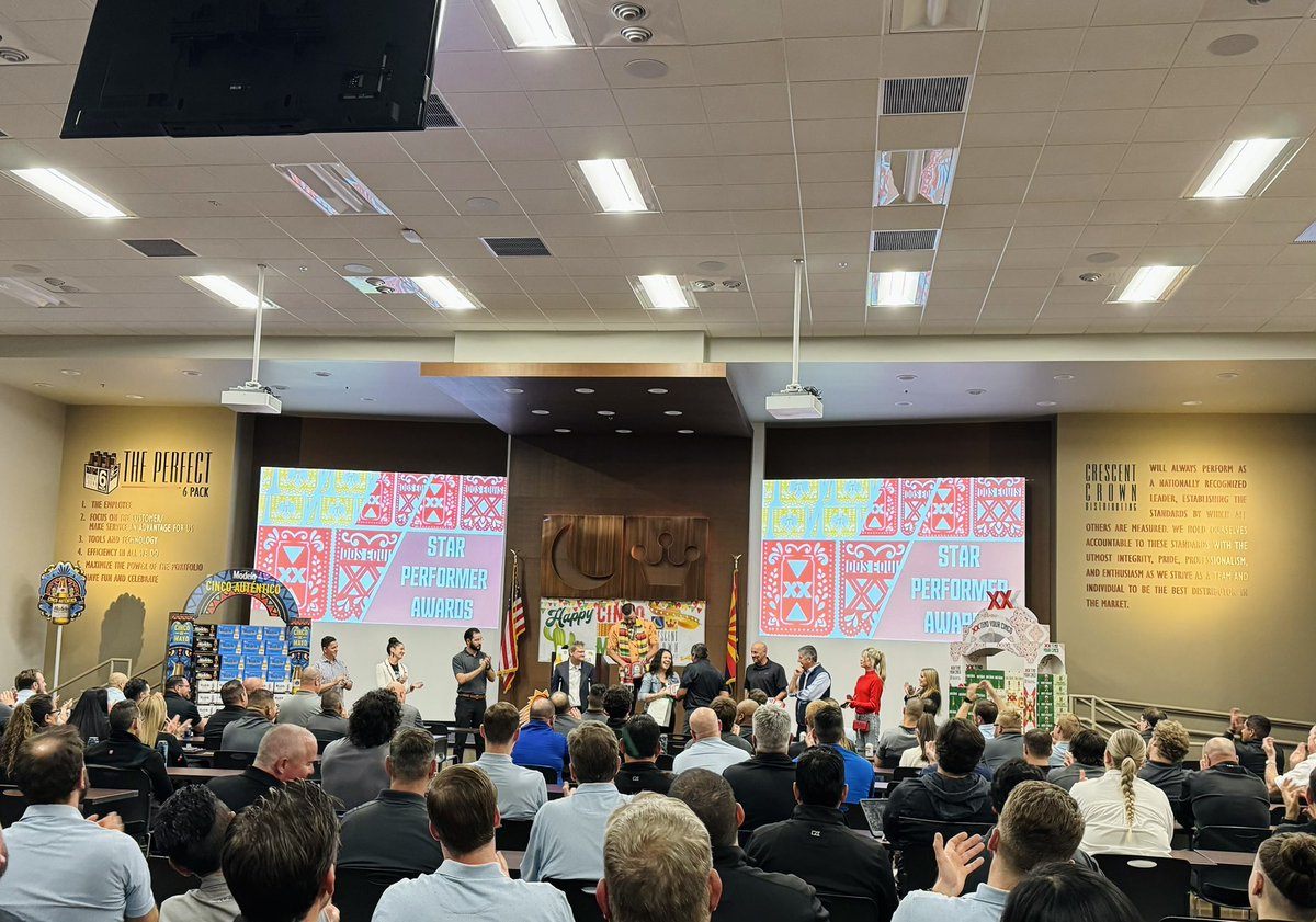 CCDAZ's tweet image. Shout out to our PARTNERS at Constellation and Heineken for SUPPORTING our 2024 Cinco de Mayo kick off event ! Thanks for the great PARTNERSHIP! 🍺🥳🌮