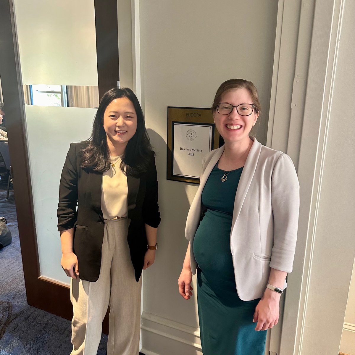 A highlight of working with the American Board of Surgery CGSO EPA Writing Group? Getting to meet my future surgical oncology co-fellow in person! So excited to continue to working on education projects with her in fellowship and beyond! #EvidenceBasedEducation #MDAndersonBound