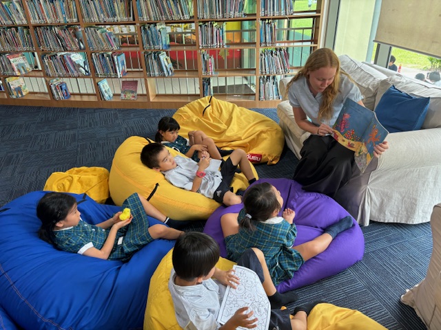 MCMPrePrep's tweet photo. Yesterday we were thrilled to have Jasmin join us in the Tuesday Tales corner. Amongst the titles she shared were 'The Lighthouse Keeper's Lunch', 'Wimpy Shrimpy', and 'The Forgetful Bunny'. Thank you, Jasmin, for captivating the Year 1s with your storytelling magic. https://t.co/jVAwRL8Xxz