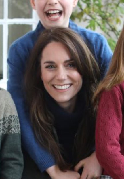 jessbensontv's tweet image. Big month for UK disappearing acts.