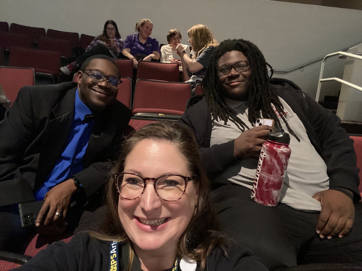 KSheeSmith's tweet image. Love these guys!!!  🥰Pushing the boundaries of music education in #NNPSArts 🎶🎶