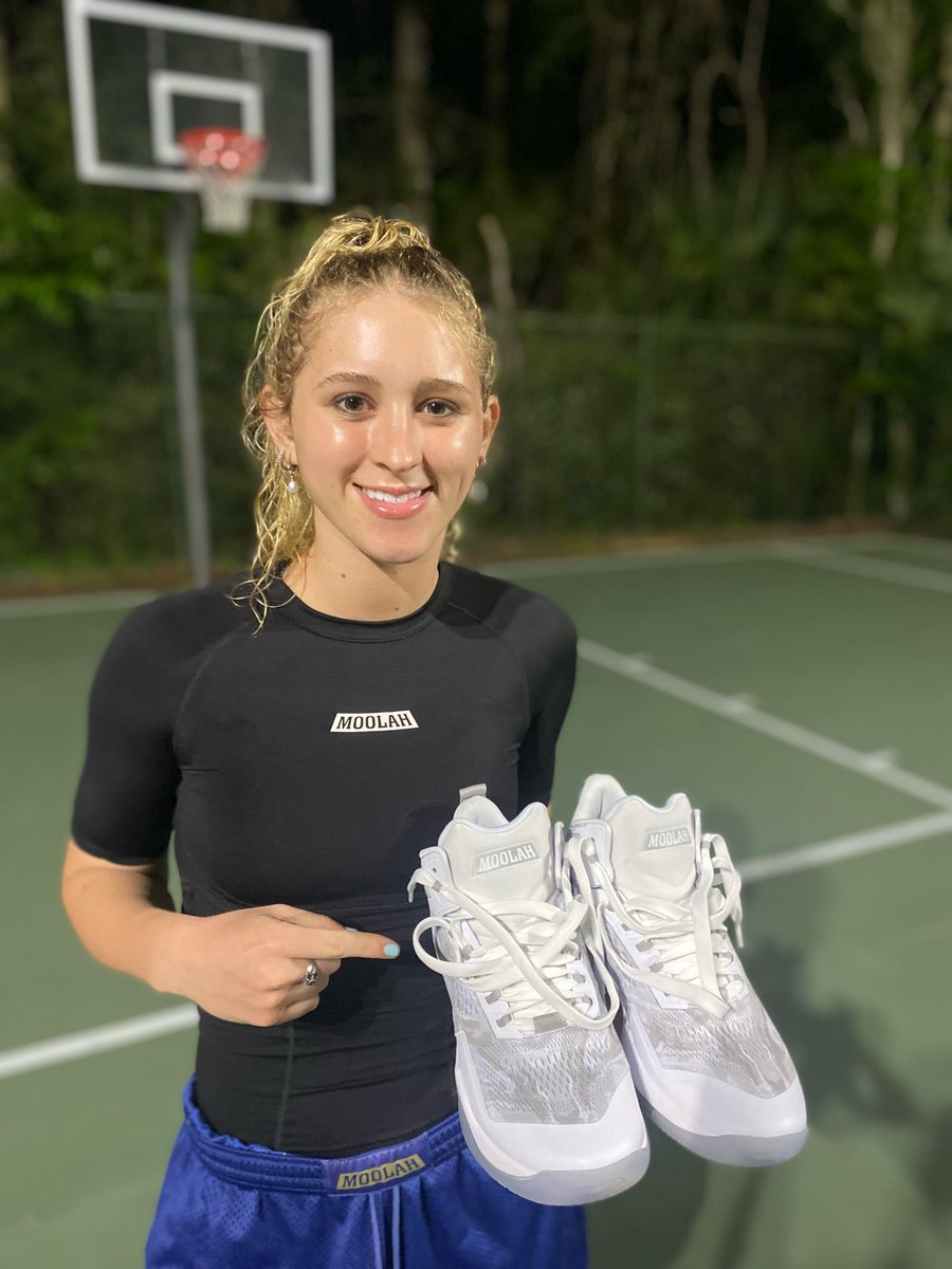 Thank you @moolahkicks, excited about the sponsorship with @SEUnited_Elite for my upcoming AAU season!