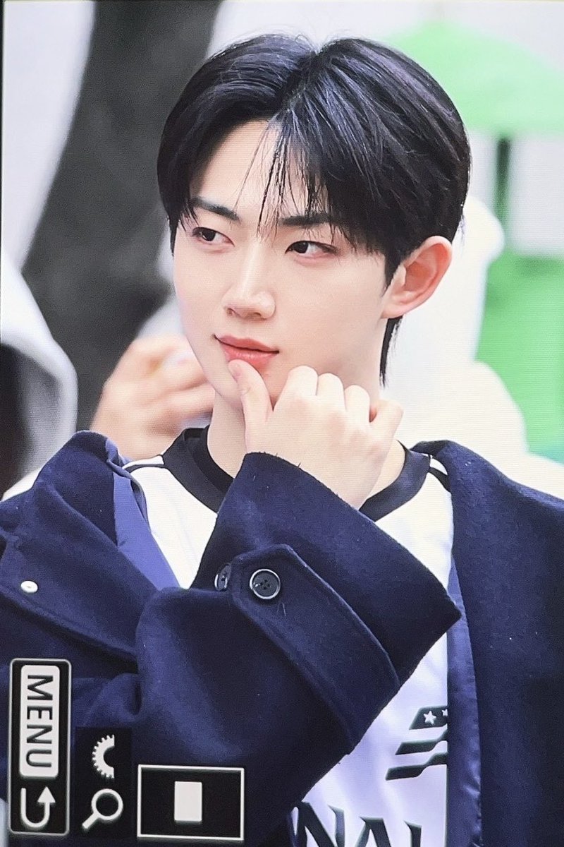 crushonseop0809's tweet photo. 240322 뮤직뱅크 

🩵

#형섭 #HYEONGSEOP  
#템페스트 #TEMPEST https://t.co/BvckHCBAAh