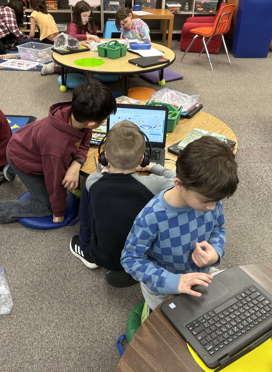 Michelle Crabill tweet media