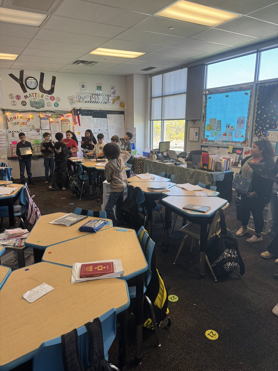 bunche_elem's tweet photo. Argumentative texts meet SCRs in 5th ELA classes. Student collaborative groups analyzing, supporting, and making claims. What a rich student centered learning environment!
#growingbears https://t.co/MiARBQYyf6
