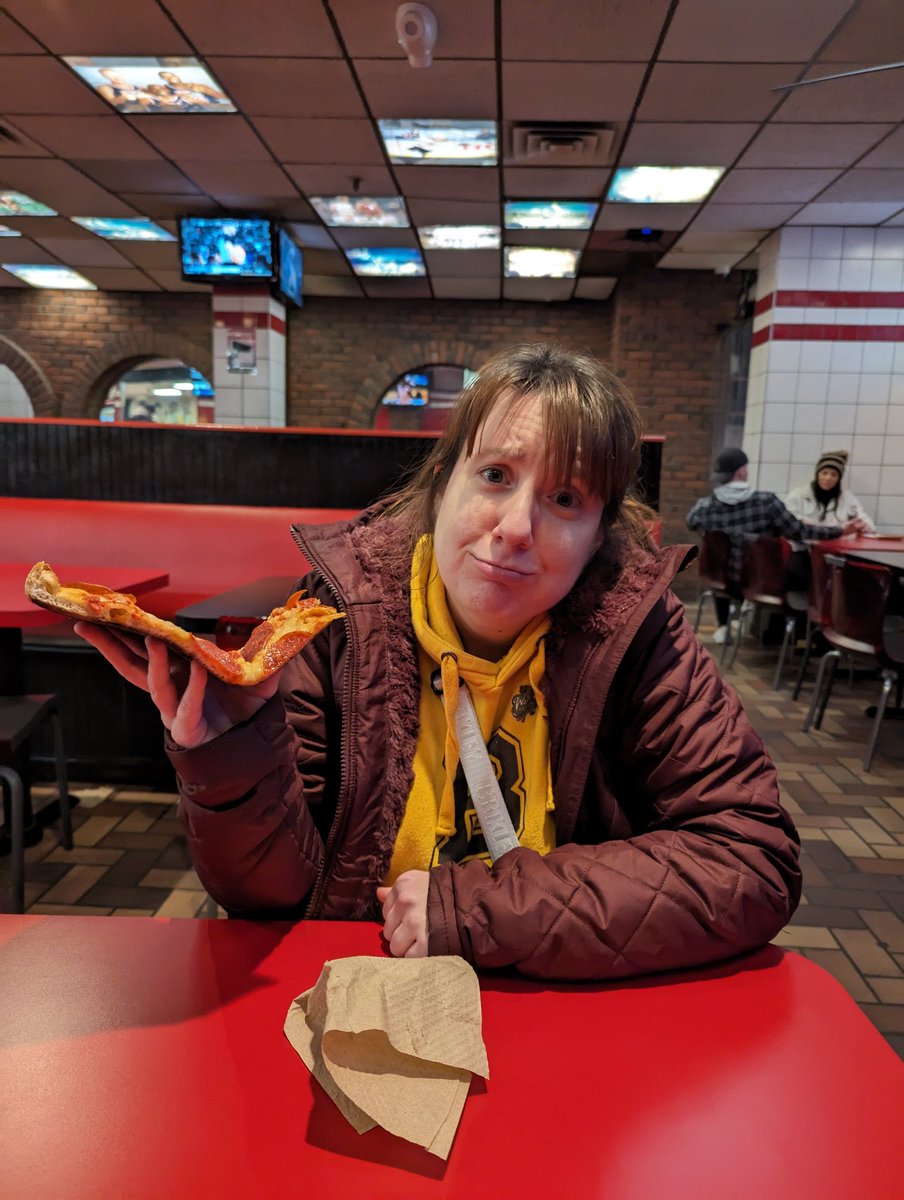 All great streaks must come to an end . After seeing the Bruins win in the first 8 times she has seen them play live. Tonight @SuperKickingIt got to watch an abysmal performance by the Bruins as they lost for the New York rangers. Fortunately she has Halftime Pizza to console her