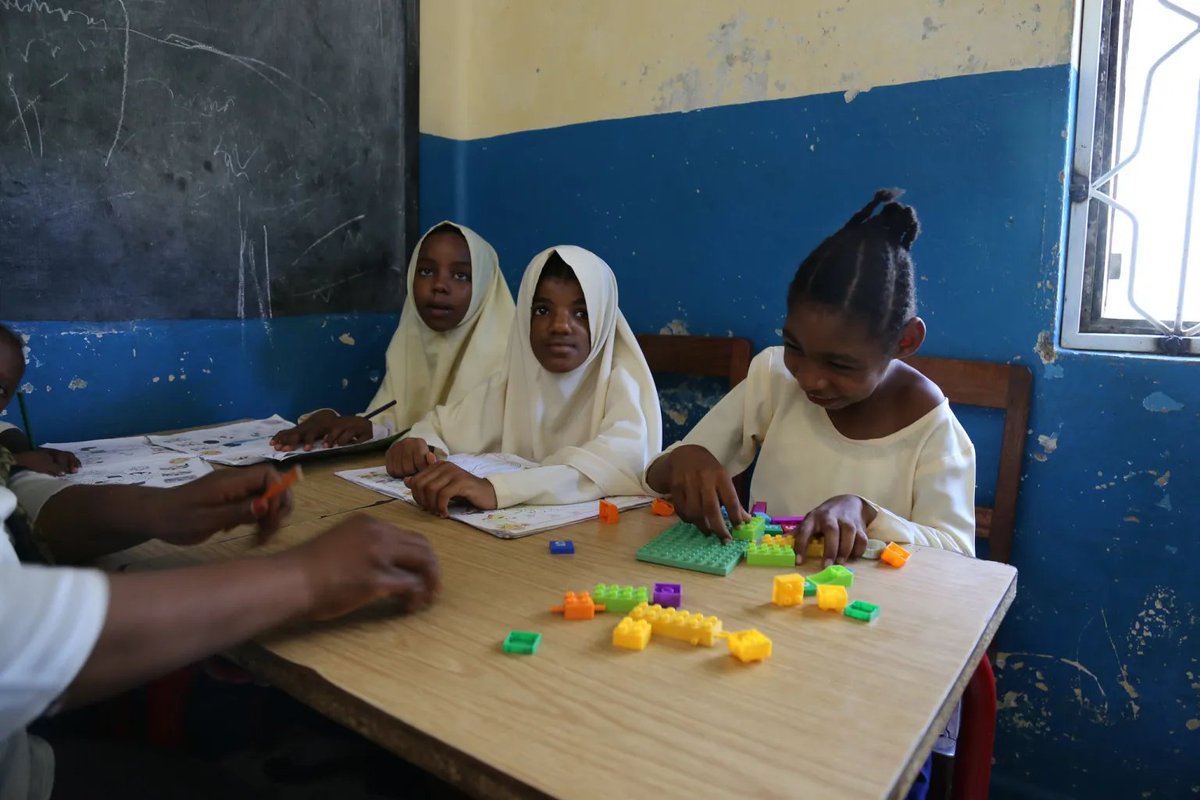 What does recent evidence from data and policies say about inclusion in education? @UNESCO @GEMReport 
#EvidenceUse #InclusiveEducation #ResearchInAction
world-education-blog.org/2024/03/13/wha…