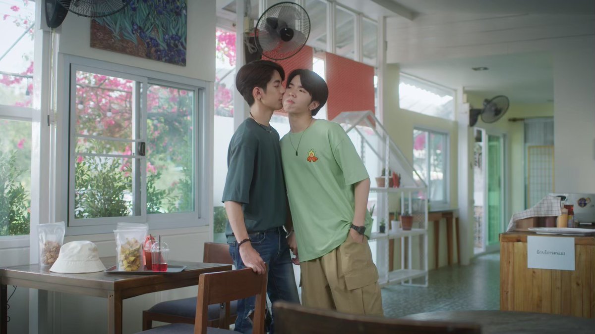 Pongpular's tweet photo. เค้าลือกันว่าวันอาทิตย์ที่ 24 มีนาคมนี้ #OnlyBooSeries มี ep.0 เหรอคะ บุกที่กอง..แค่ที่แกง อะไรซักอย่างใช่มั้ยนะ https://t.co/60CMI2vz2y