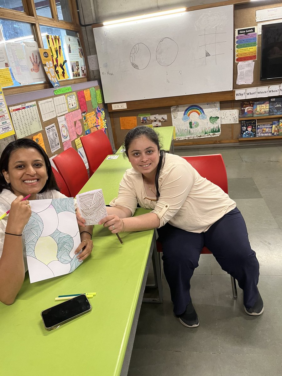Priyanka_is's tweet image. Grade 1 teachers practicing artwork before delivering it in class. They listen to soft music and engage in the activity with minimal instruction, immersing themselves in the work with a calm and focused demeanor. #ib #Pyp @FSSurat @AswaniNandini