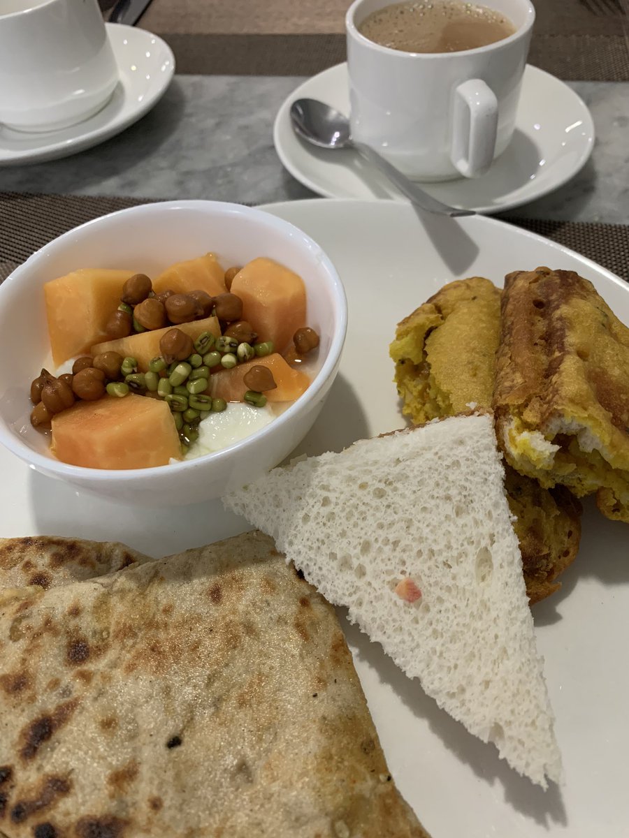 Bread #Pakoda , #Paratha, papaya #curd, truly #Indiantea

Today’s breakfast in #Gurgaon

Hello #India!

#athenticIndiaTea
