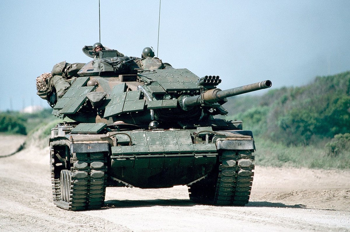 🇺🇸ERA(ブレイザー爆発反応装甲)を装着したアメリカ海兵隊のM60A1 RISE