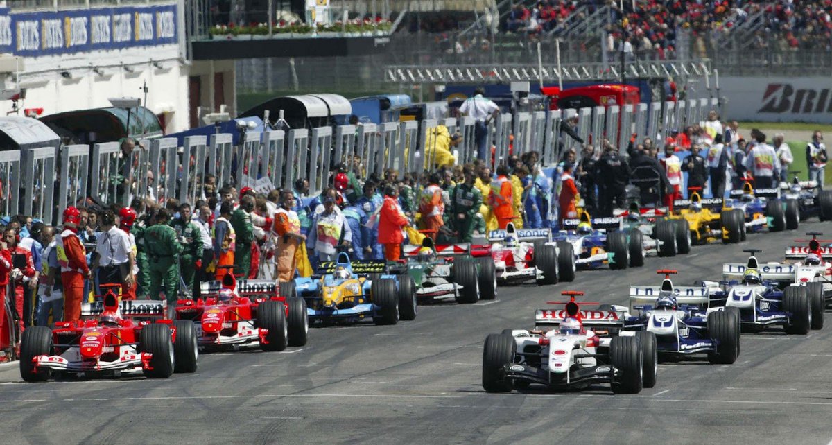 2004 SAN MARINO Race start with Jenson Button on pole for BAR-Honda at Imola #F1