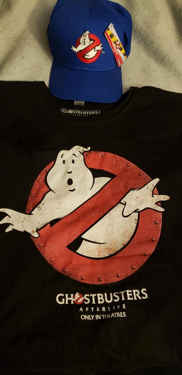 bampac29's tweet photo. Now I own both my ecto-1, and ghost trap...all decked out and ready to be part of the #Ghostbusters team. What a fun, fantastic Adventure. FYI don't miss the post credit scene. Great homage to Ivan. #ForIvan #GhostbustersFrozenEmpire #DolbyCinema #atAMC #AMCApes #AMCTheatres https://t.co/qY7OEw2NMv