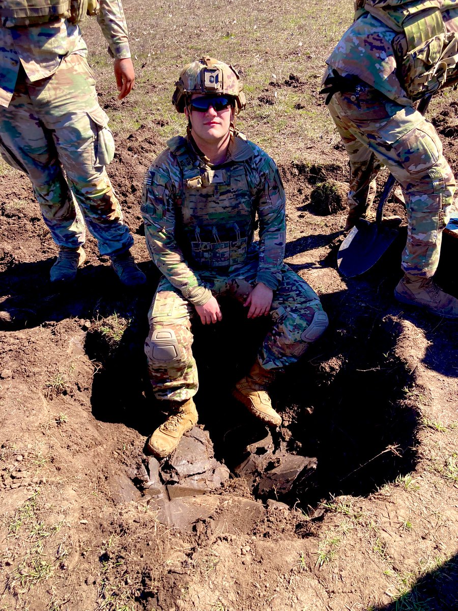 Grady Da Fox💙 tweet media