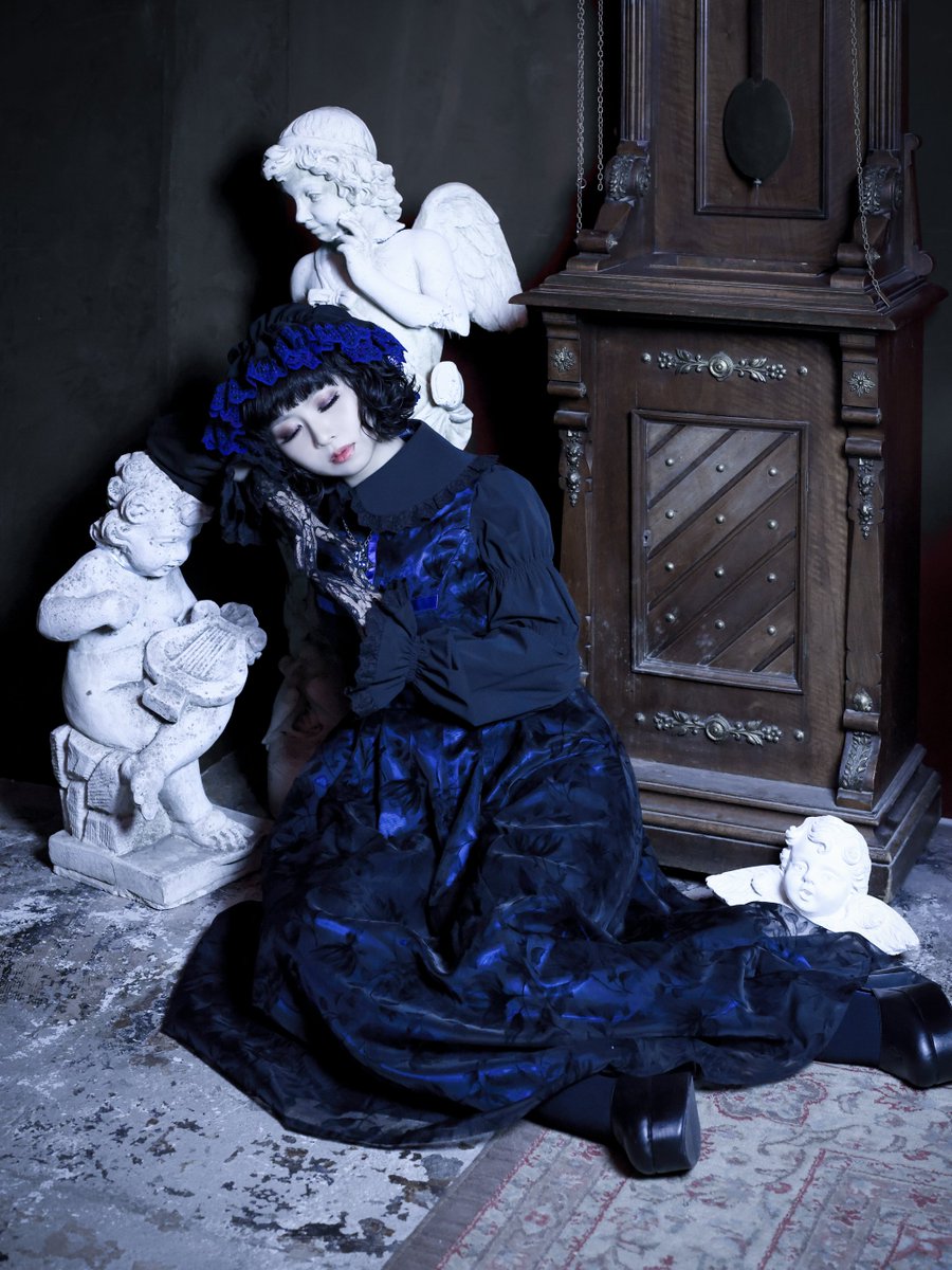 ✣✣––––––––––––––✣✣ 花柄フロッキー ロング ジャンパースカート