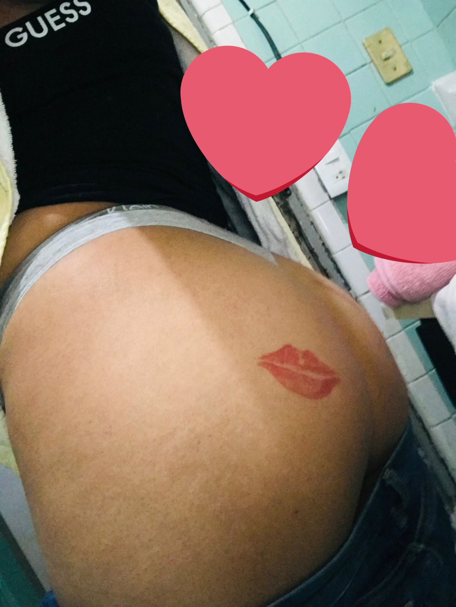 loe21986's tweet photo. 😮‍💨💋💋💋 https://t.co/m9pyDsYFvO