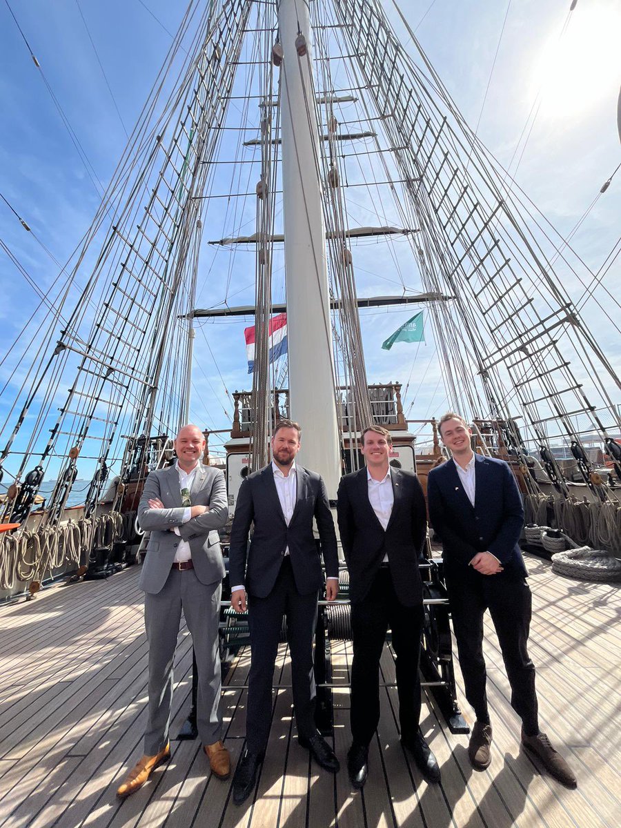 The @NFIA_USCanada welcomed Dutch and US agrifood experts on board of @Stad_Amsterdam. They discussed how Dutch innovation is shaping the future of the food ecosystem. The key note on sustainable nutritious food research came from Joost Blankestijn of @WUR University & Research.