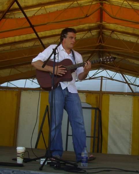 NickGuiton's tweet photo. Where'd that week go??? It'll be summer before we know it! 🌞. Throwing back to the Westlock Fair, circa 2009 or so.
#tbt #ThrowbackThursday #canadamusic #albertamusic #abmusic #abevents #countyfair #livemusic #music #martinguitars #bluesmusic #rootsmusic #countrymusic https://t.co/eRbpSP3OOp