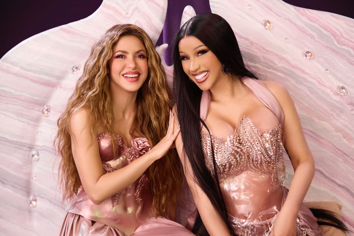 shakira's tweet photo. Ready @iamcardib?  🎯🌸 https://t.co/TlnQcQ0AyW https://t.co/BwFJkg755G
