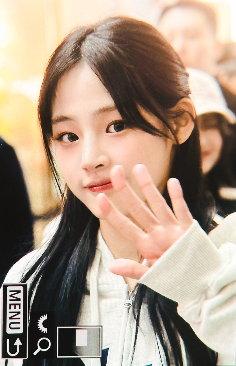 Bleu_0507's tweet image. 240322
오늘도 너무 너무 이쁘네
#민지 #뉴진스 #MINJI #newjeans