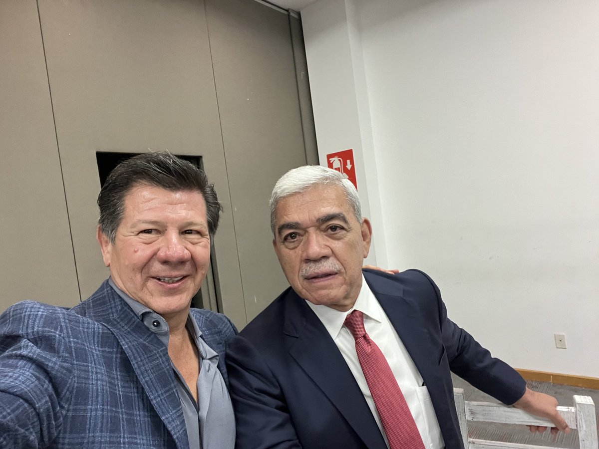 Felicito a mi amigo el Ing Jesús Campos López, por su recién toma de protesta como Vicepresidente del CICM