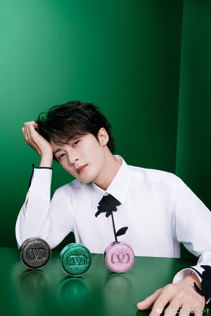 X-এ Tan Jianci 檀健次 updates: 