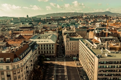 LYBObiz's tweet photo. dimitar andonov ©️ Unsplash | #photograpy #streetphotography #urbanphotography #architectualphotography #domains #websitebuilder #microsoftemail https://t.co/3ycuyhiTpx