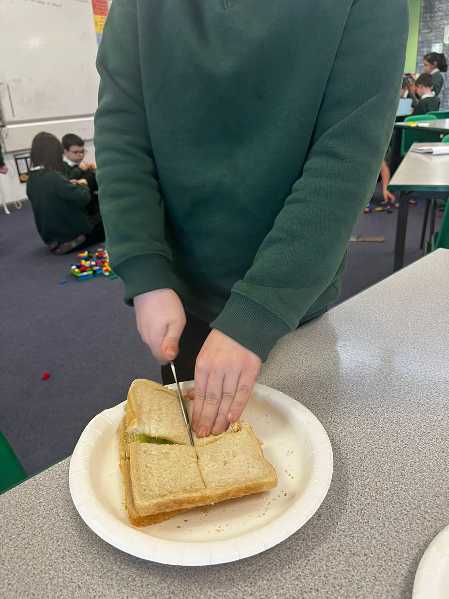 Year 3 has been busy following their instructions to make a sandwich. We used lots of news skills to butter our bread then cut their sandwich ready to eat