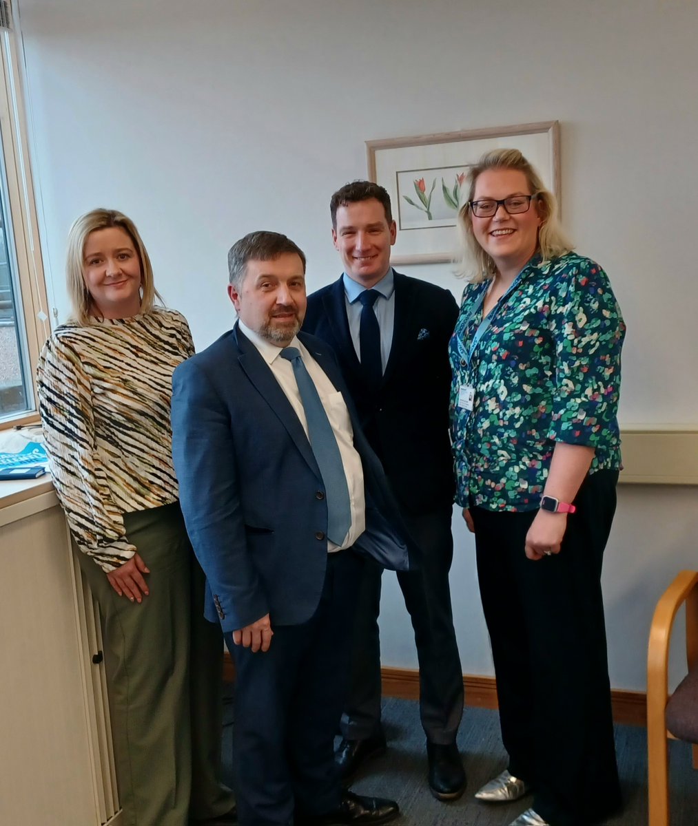 NINCA were delighted to meet Health Minister @RobinSwann_MLA to discuss the neurology review. Neurology services are straining and need a sustainable plan for the future. This review is crucial and we're committed to working together for everyone with neurological conditions.