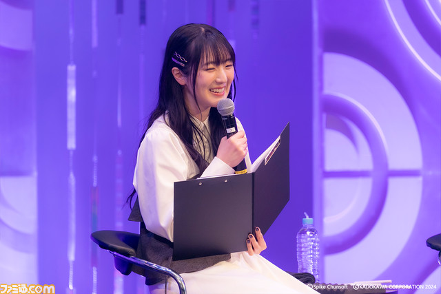 『レインコード』ファンミーティングはネタバレ満載。声優陣や小高和剛氏らが出演し「きゃっきゃっきゃ！」と笑って泣いたイベントの模様をお届け

第2部は3月24日20時59分までアーカイブ購入可能

#レインコード
#福原かつみ
#鈴代紗弓
#石川由依
#KENN

 famitsu.com/news/202403/22…