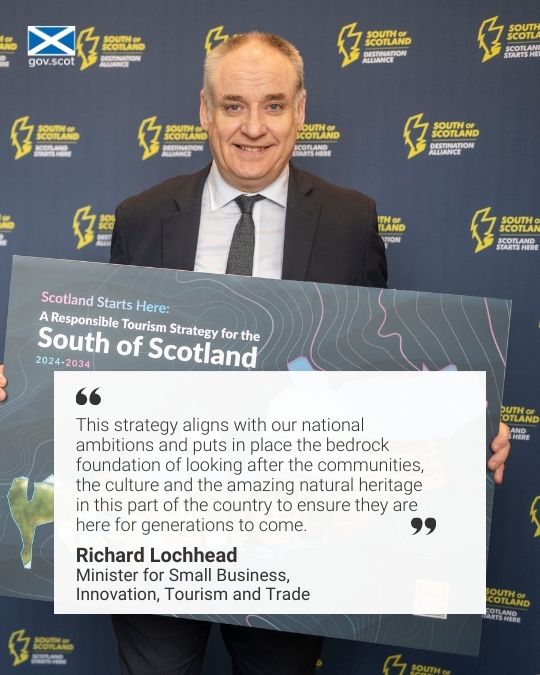 Tourism Minister @RichardLochhead welcomed the South of Scotland Responsible Tourism Strategy at the @SScotDAlliance conference in Dumfries. It aims to: 🔹grow tourism spend by £1 billion 🔹create 6,000 more jobs 🔹increase international visitors More➡️bit.ly/SOSTourism