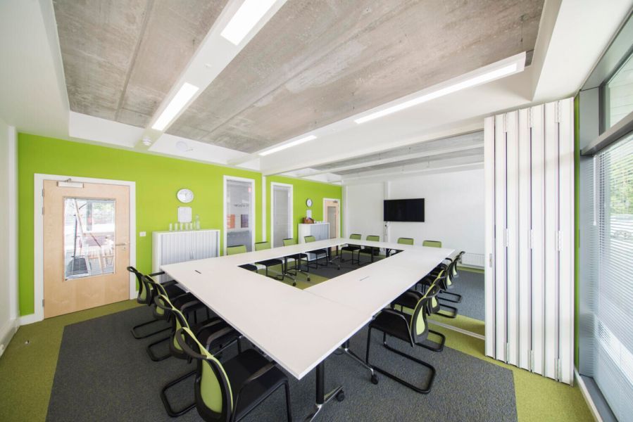 Explore contemporary and sophisticated workspaces available in Chichester. Get in touch with us to schedule a tour! #officetolet #officehunt #officesearch #westsussex #Chichester #uk #privateoffice #modernofficespace #businesscentre #servicedoffice #officerental