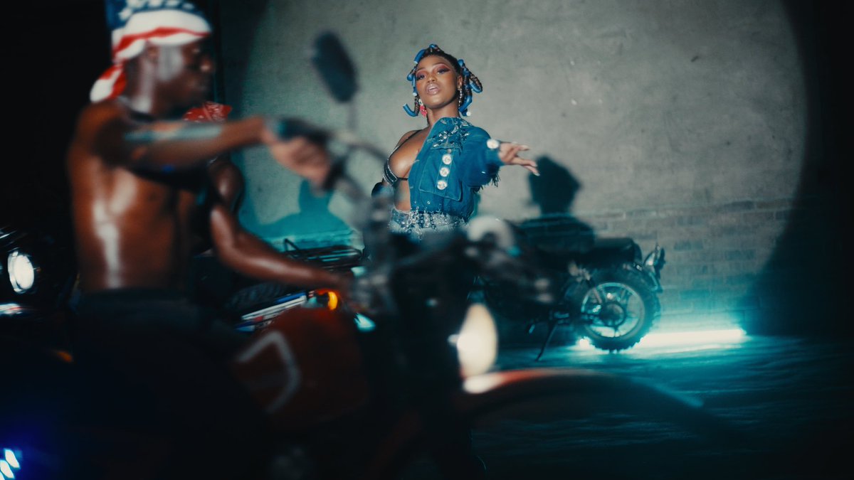 Kmane tweet media
