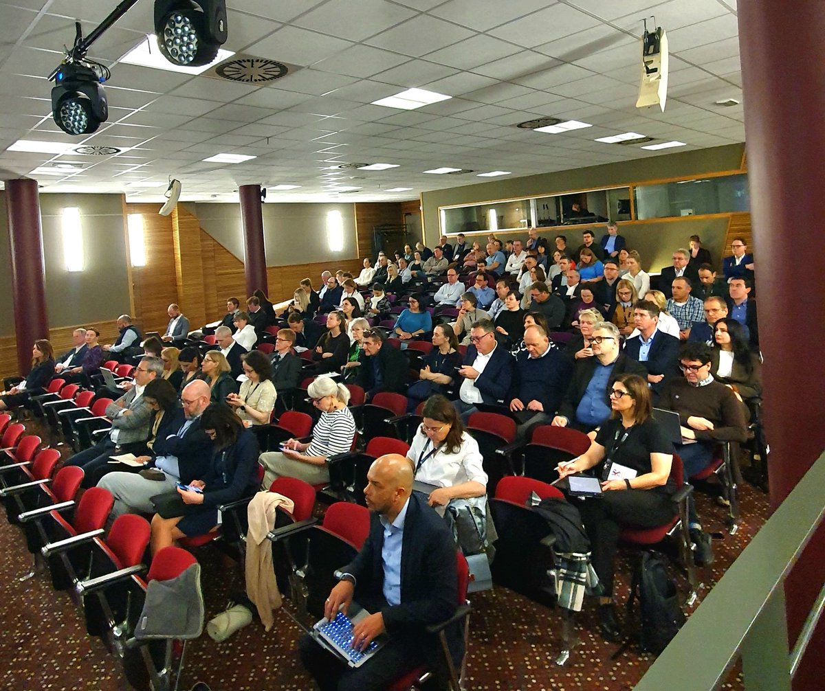 [#STARSandU] LIVE 🔴 Conference STARS EU 👉 We are meeting at the CCI (Chamber of Commerce and Industry) for the final day of the STARS EU conference. A number of meetings are scheduled for the morning. @ccisaonedoubs @STARS_EU_ @UEFrance