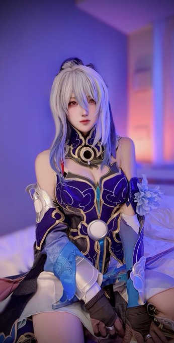 Twitterのコスプレ画像4