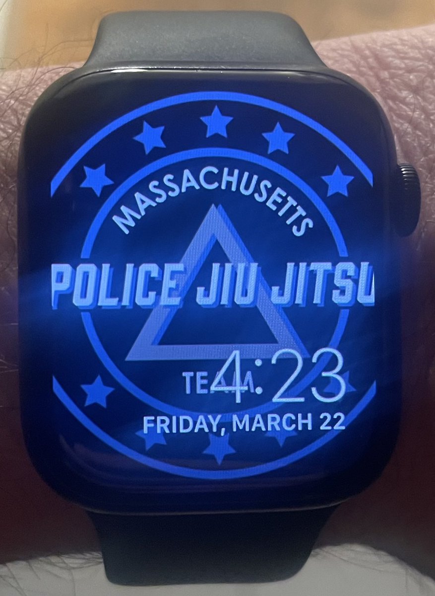“Motivation is a crap. Motivation comes and goes. When you’re driven, whatever is in front of you will get destroyed.”
#DisciplineEqualsFreedom #ownthedash #GetAfterIt #HoldTheLine #0445club #GOOD #SamuraiGang #IronSharpensIron #victorynordefeat #goonemore #canthurtme