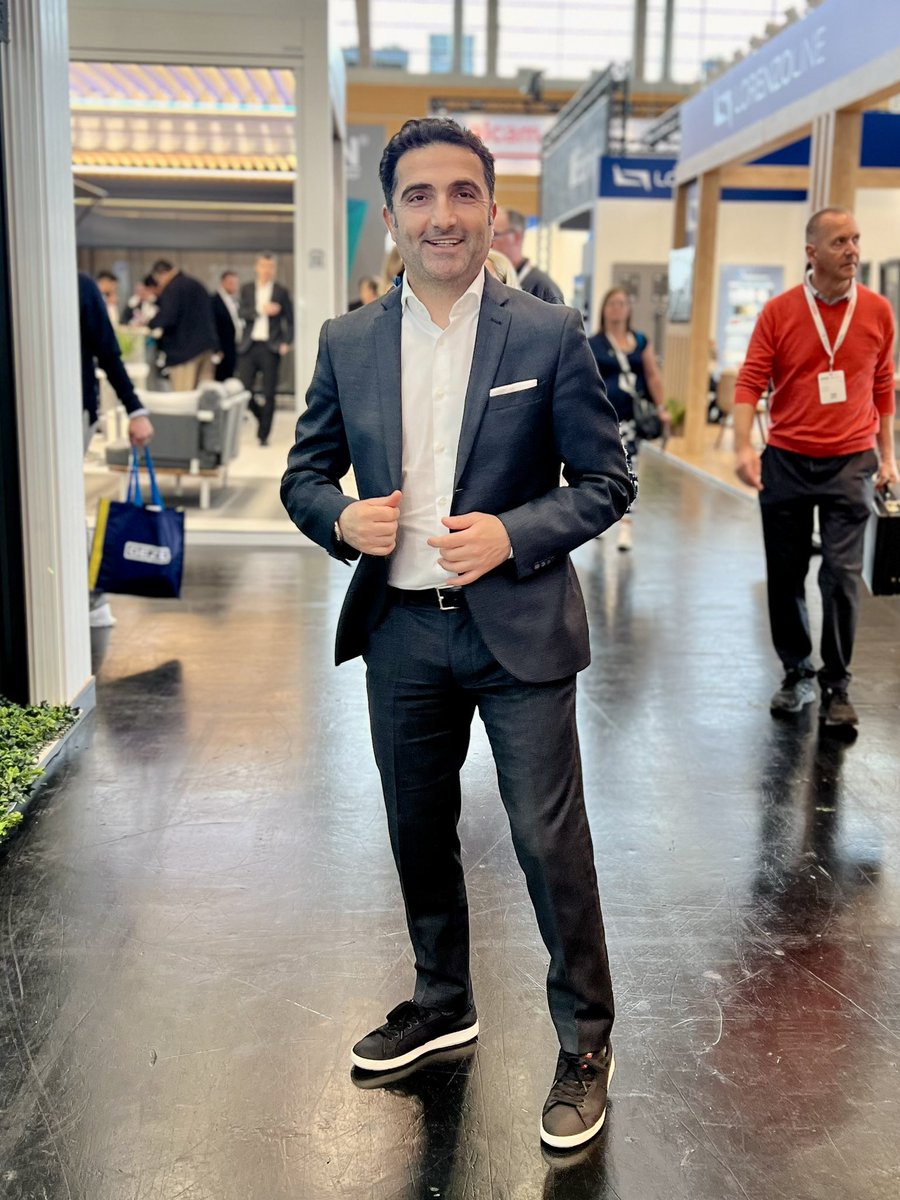 meziroglu's tweet photo. MESSE NÜRNBERG
#messe #messenürnberg #frontale2023 #europe #business #nextgroup #consulting https://t.co/Q7jB8QWdo3