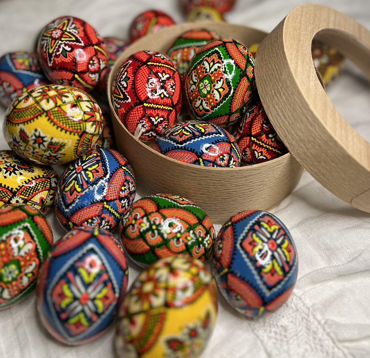 #Save 40% Painted eggs Easter #HANDPAINTED UKRAINIAN Set 6 #Handmade by EmbroideredCloth etsy.me/3SZQrS8 via @Etsy

#easter2024 #easterdecor #easterbasket #EasterEggHunt #EasterNaRally2024 #easter2024 #handmadegifts #handmadejewelry #HandmadeHour #giftideas #eastergift