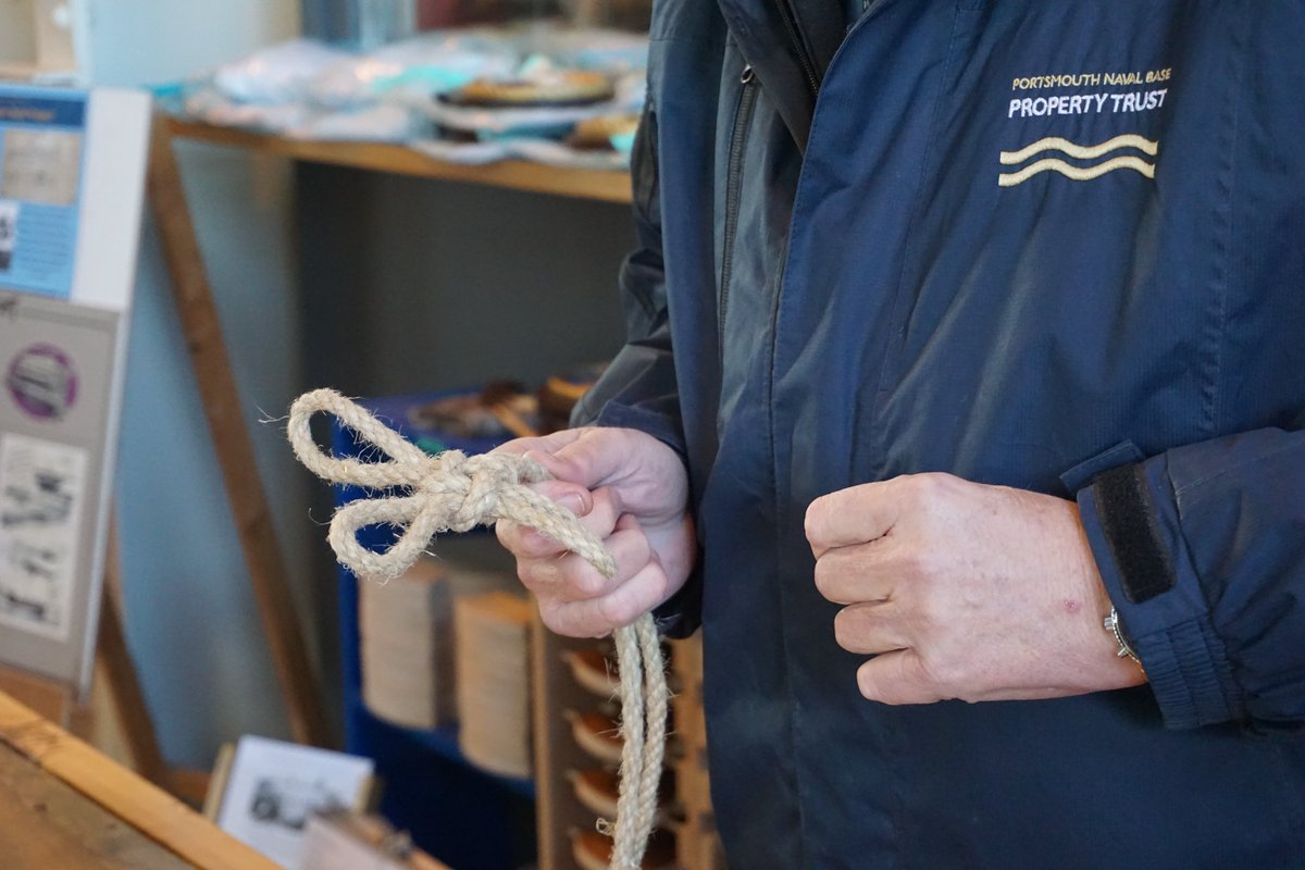 Do you know your clove hitch from your reef knot? This half term we’re inviting children to come down to Boathouse 4 to learn about knot tying, an important skill for sailing and used endlessly by our boat team Follow the link for more info👇 facebook.com/events/1439814… #portsmouth