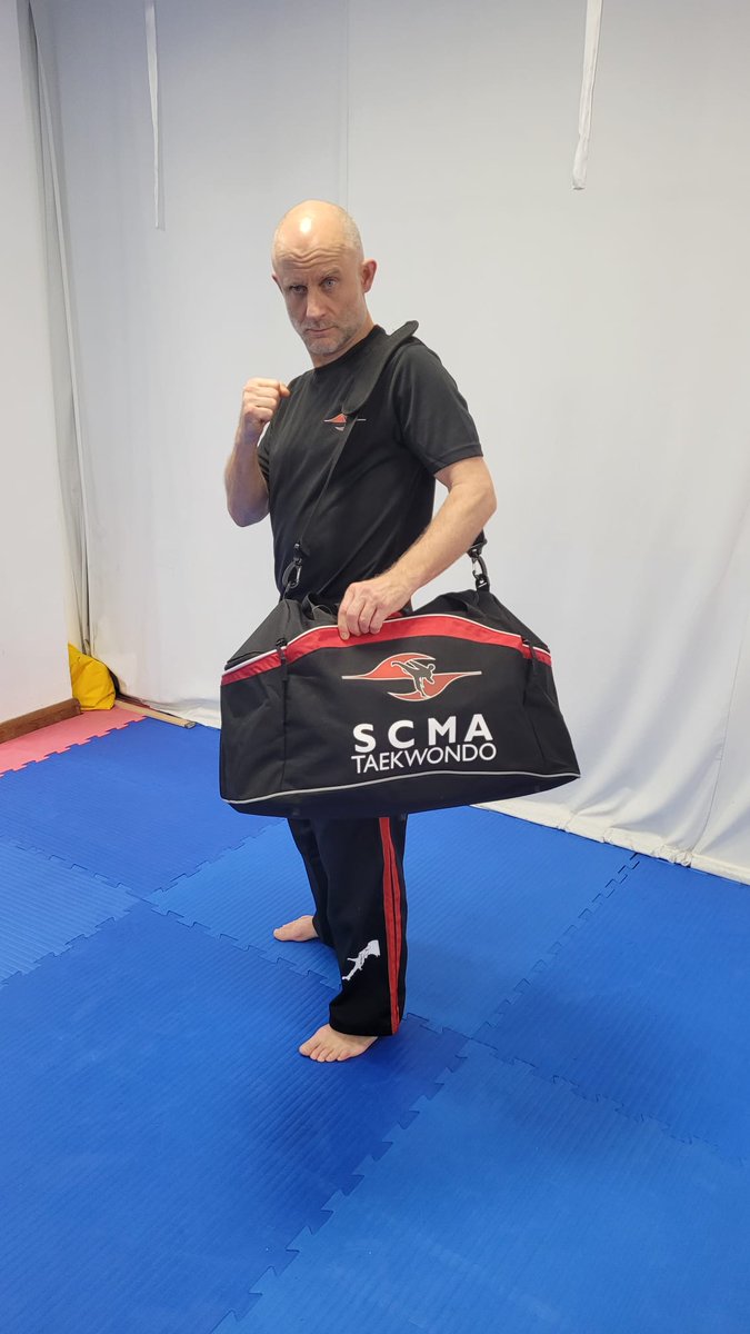 Never too old to begin new adventures, change direction or learn new skills - IS the message Oceans ELITE is putting out there. I didn't start martial arts until I was 54 - and LAST NIGHT I began my international modelling career! 😎

#martialarts #veteranshelpingveterans