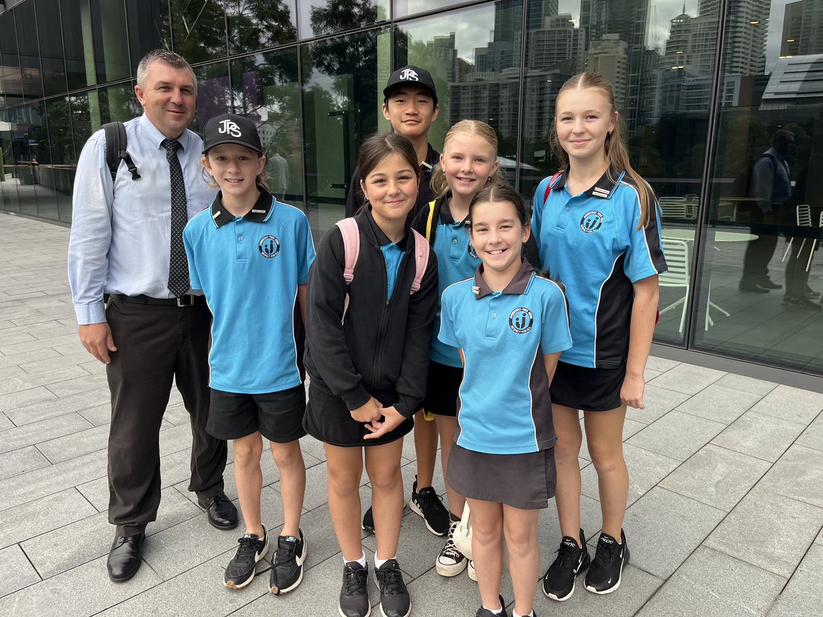 A special day hosting enthusiastic young professionals in education at the IPPA breakfast, running into Principal Jason Clark and the wonderful leadership team from Jamisontown PS on their way to leadership learning. A great morning!