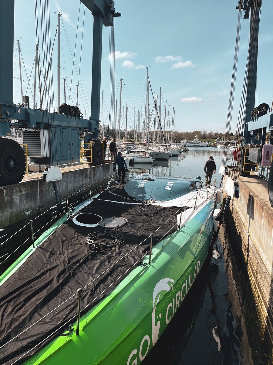 BACK IN THE WATER ✅

Yesterday the IMOCA was relaunched after a 3-months refit. Now it’s time for trainings before the first race of the season @The_Transat_CIC 🔜

📲 read more: bit.ly/3Tw3gEh

-

#GoCircular #IMOCA