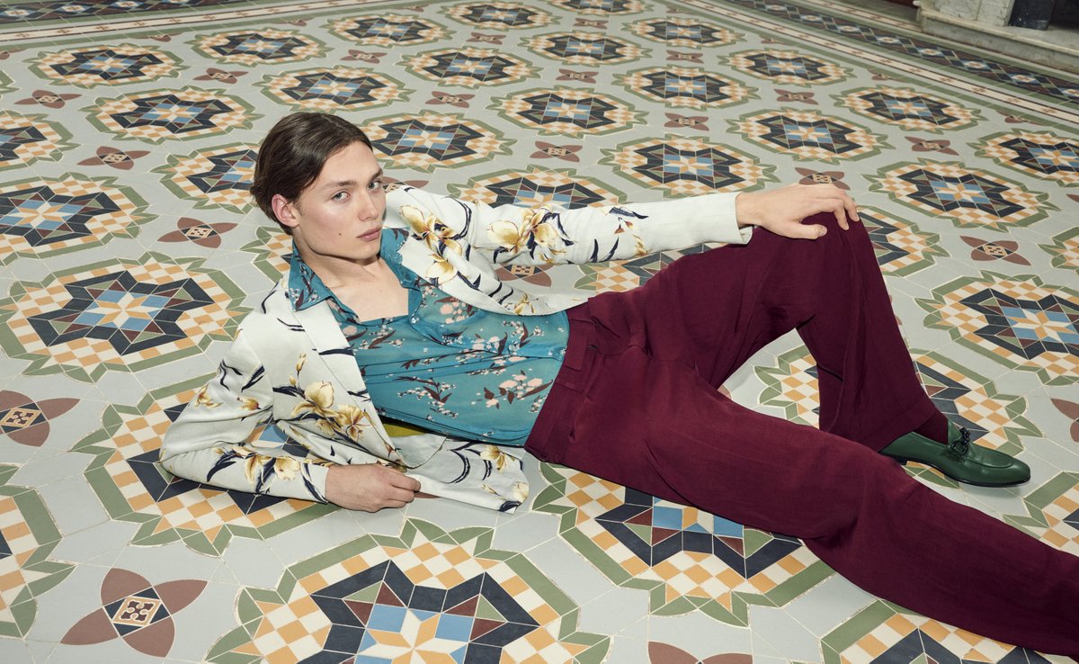 IN BLOOM 🌸
Floral-printed frocks, jackets, shirts and more:
let your style blossom with #YOOX edit!

FOR HER: yoox.ly/3VrfRek
FOR HIM: yoox.ly/3TuN1qR