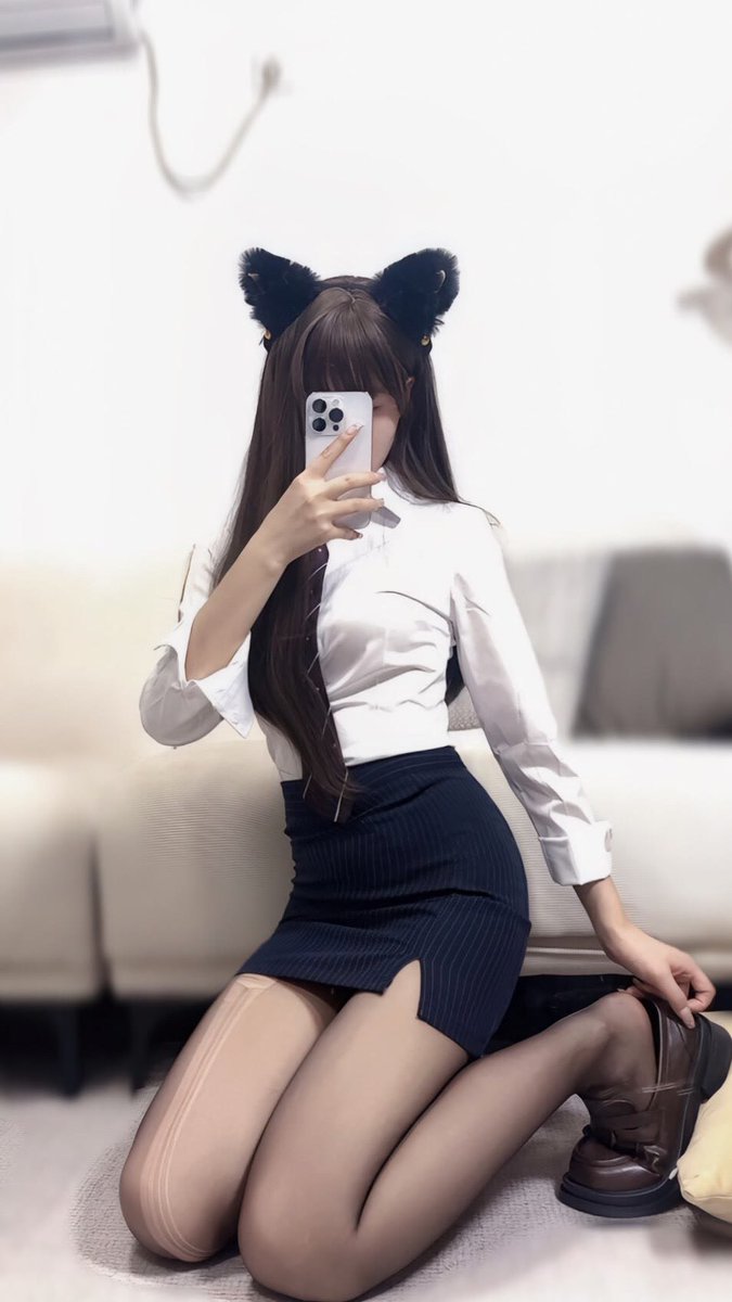 喜欢姐姐就上，偷偷看有什么意思 https://t.co/CC3pUqGawQ