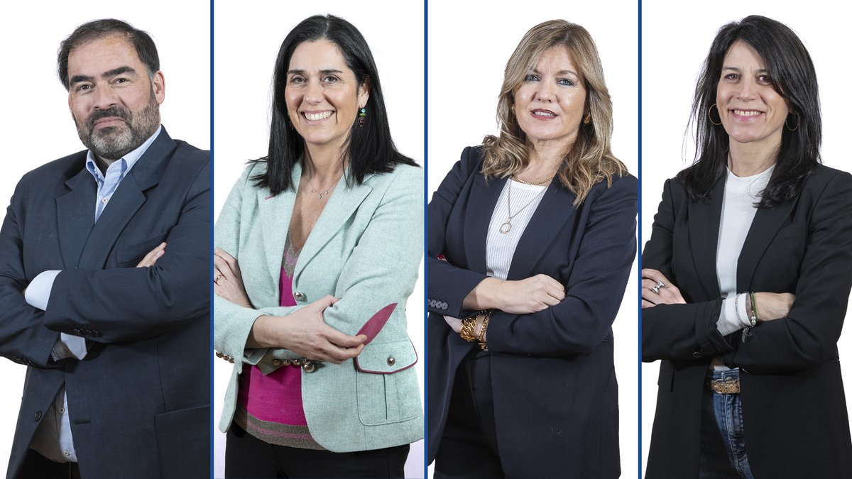 Esta será a organización do noso Grupo na XII Lexislatura do <a href="/Par_Gal/">Parlamento Galicia</a> ⤵️

🔵 Portavoz | <a href="/pazos_alberto/">Alberto Pazos</a> 

🔵 Viceportavoces | <a href="/paulapra2/">🍒 Paula Prado</a>, <a href="/cristinsanz/">Cristina Sanz Arias</a> e  <a href="/MMAllegue/">María Martínez Allegue</a> 

#GaliciaFunciona