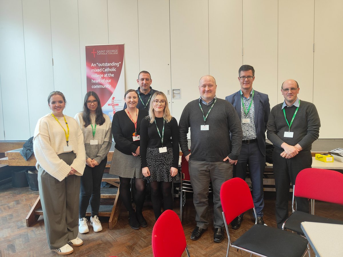 On Tuesday we held a Business Speed Networking event at Saint George's Catholic College.Thank you to our fantastic volunteers from @WSP, @RokeManor, @UniSouthampton, @IconPLC and Dyer & Butler Limited. If you would like to volunteer you can sign up here: buff.ly/3F3HHVb
