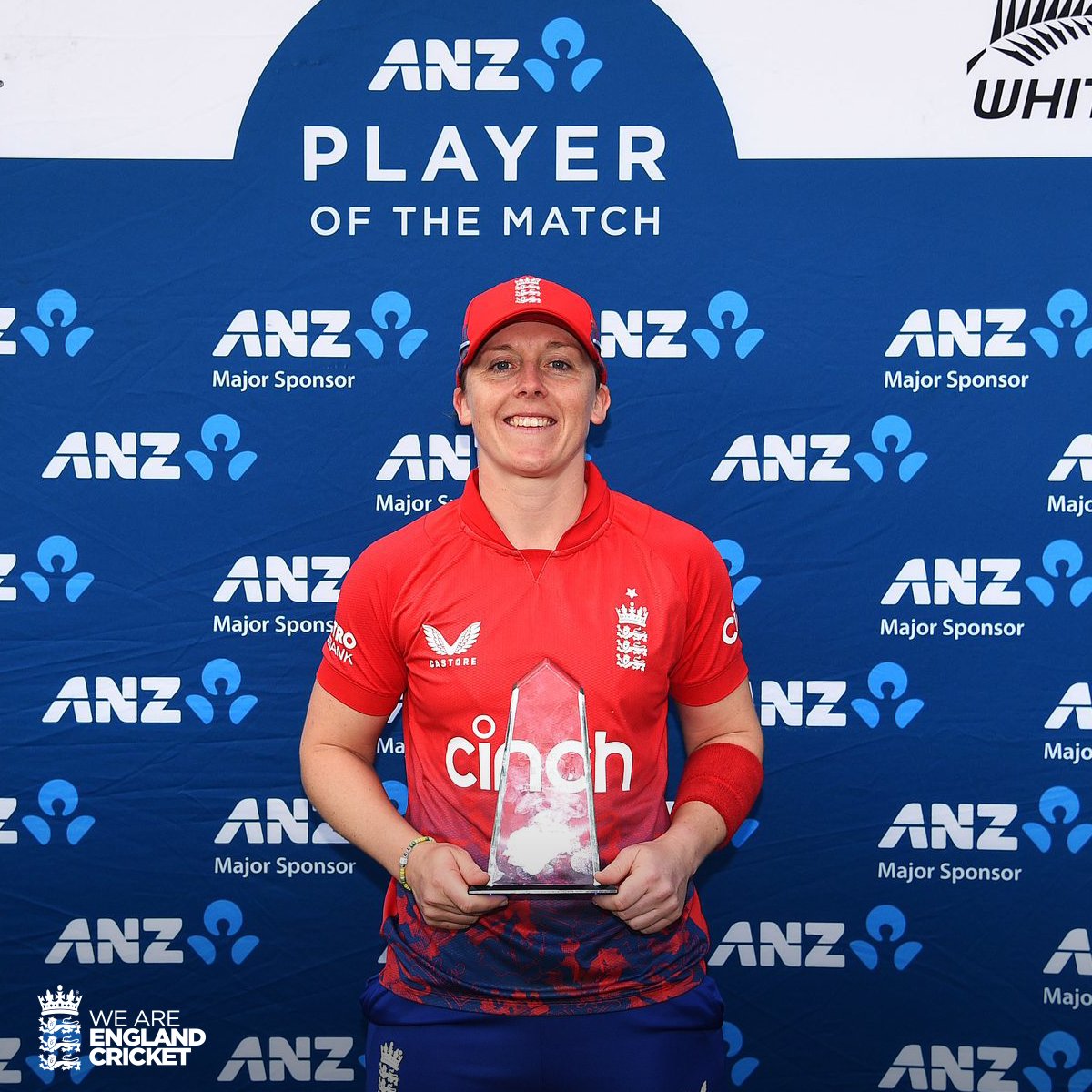 Another win, another 50 and another Player of the Match trophy. Heather Knight doing Heather Knight things in New Zealand! 🌪️🟢⚫️🌪️ #stormtroopers #EnglandCricket