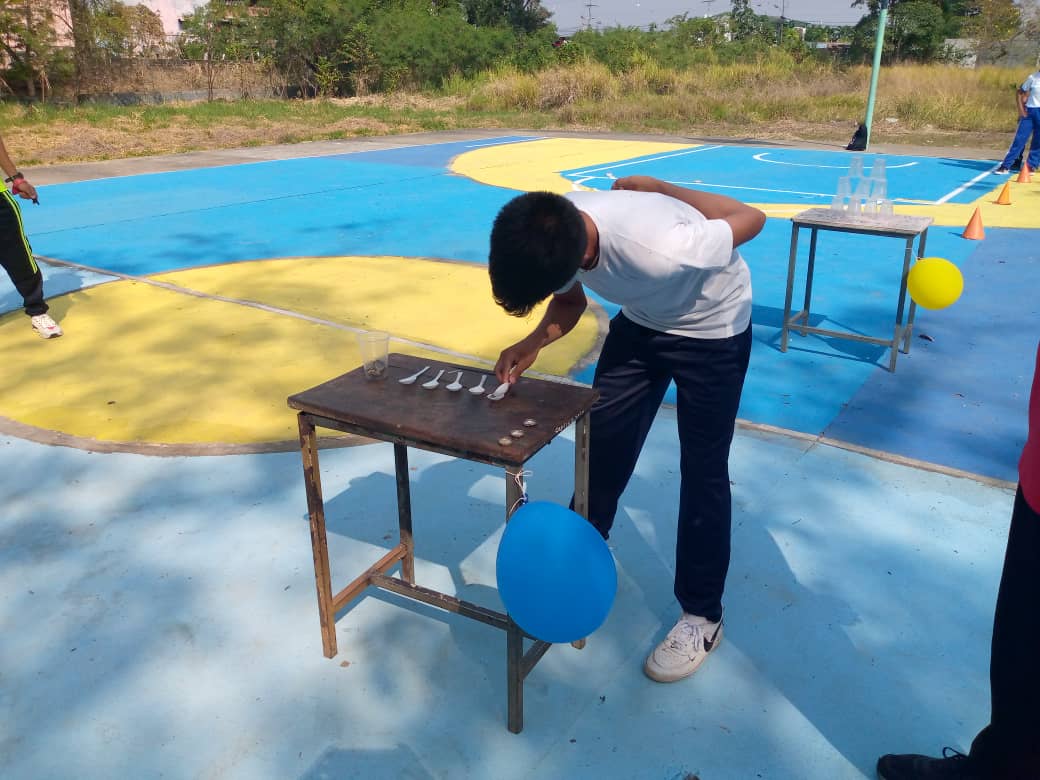 II Reto de Educación Física para la Vida instancia Circuital-Parroquial se realizó este jueves 21 de marzo en el Liceo Nacional Bolivariano  Monseñor Francisco Miguel Seijas dónde participaron Estudiantes del  ETRIZ José Laurencio Silva y los que hacen vida en la institucion.