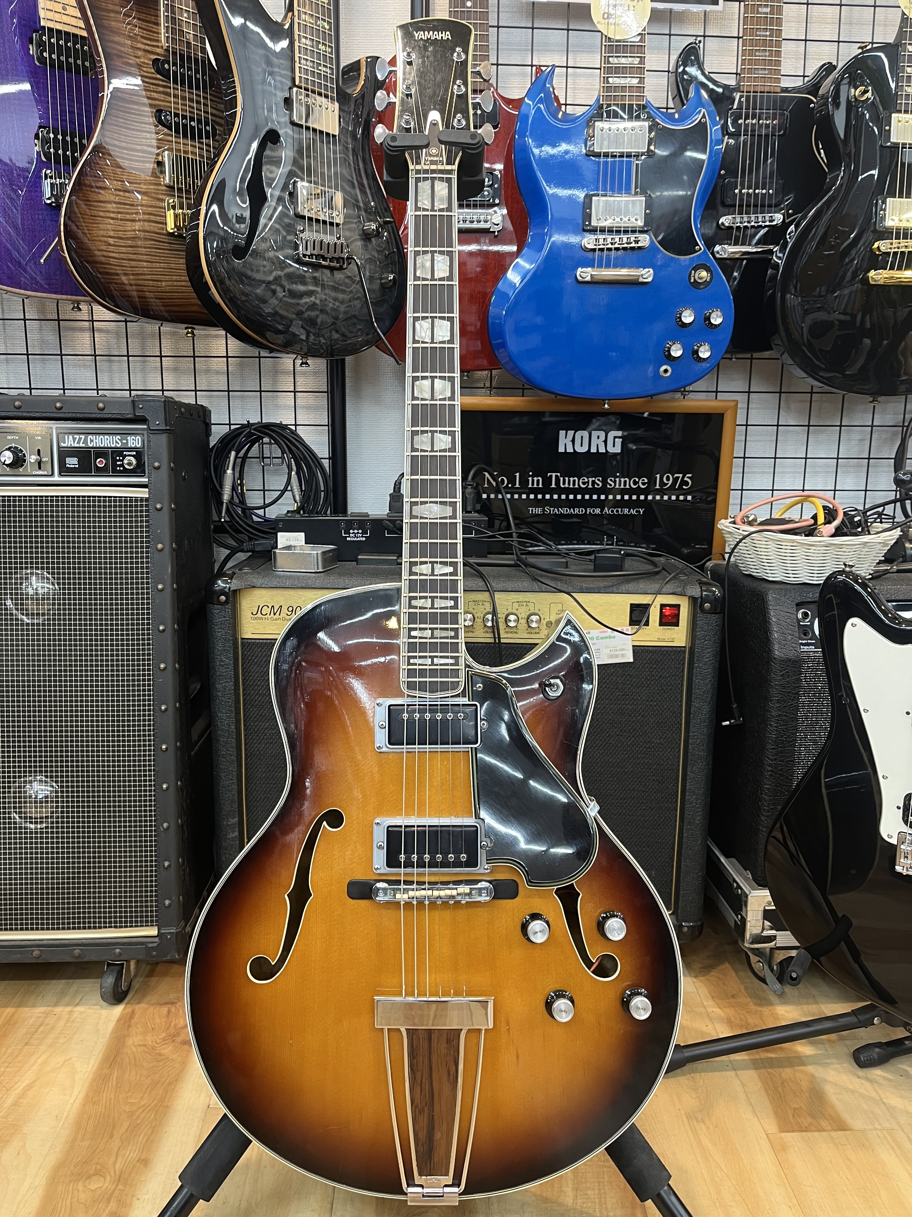 ヴィンテージ　ヤマハ　AE-11 yamaha フルアコ 商品紹介】YAMAHA AE-11 フルアコ 1967-1971年頃 ジャパンビンテージ